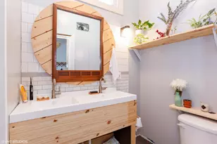 4837 W Irving Park Rd, Chicago, IL 60641 - Photo 12