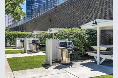 5455 N Sheridan Road #1807, Chicago, IL 60640 - Photo 10