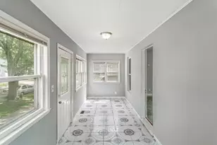 705 Nicholson St, Joliet, IL 60435 - Photo 14