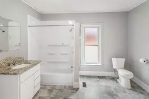 705 Nicholson St, Joliet, IL 60435 - Photo 12