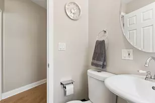 4650 N St Louis Ave, Chicago, IL 60625 - Photo 16