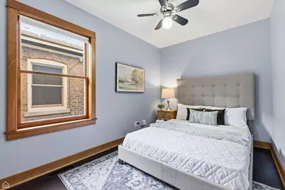 3814 N Mozart Street, Chicago, IL 60618 - Photo 18