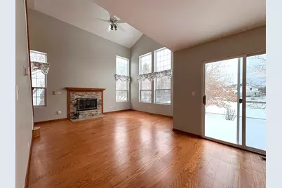 3804 Relstar Court, Naperville, IL 60564 - Photo 8