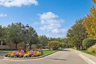 1606 Fairfax Ln, Oakbrook Terrace, IL 60181 - Photo 42