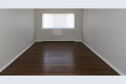 1040 W Hollywood Avenue #208, Chicago, IL 60660 - Photo 8