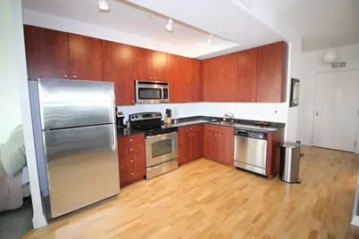 565 W Quincy Street #912, Chicago, IL 60661 - Photo 4