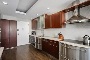 1040 N Lake Shore Dr, Chicago, IL 60611 - Photo 12