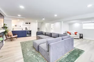 932 N Knight Ave, Park Ridge, IL 60068 - Photo 12