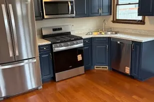 8855 S Komensky Ave, Hometown, IL 60456 - Photo 2