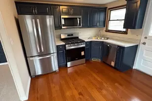 8855 S Komensky Ave, Hometown, IL 60456 - Photo 1