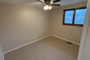 8855 S Komensky Ave, Hometown, IL 60456 - Photo 10