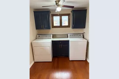 8855 S Komensky Avenue, Hometown, IL 60456 - Photo 4