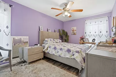 311 Meadow Court, Vernon Hills, IL 60061 - Photo 12