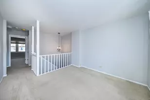 46 White Oak Cir, Saint Charles, IL 60174 - Photo 6