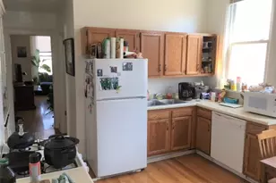 1749 W Barry Ave, Chicago, IL 60657 - Photo 6