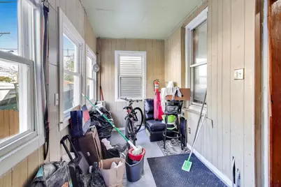 4256 W Kamerling Avenue, Chicago, IL 60651 - Photo 34