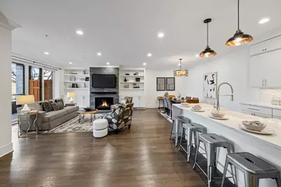 5748 N Hermitage Avenue #102, Chicago, IL 60660 - Photo 12