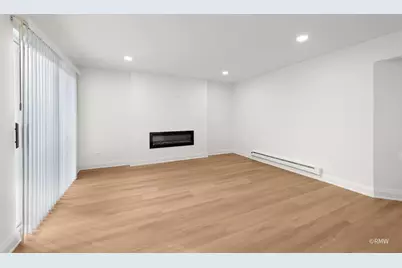 224 S Rush Street #3A, Itasca, IL 60143 - Photo 8