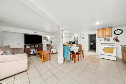 4629 W Parker Avenue, Chicago, IL 60639 - Photo 18