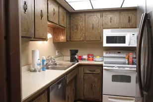 4010 150th St, Midlothian, IL 60445 - Photo 4