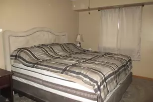 4010 150th St, Midlothian, IL 60445 - Photo 6