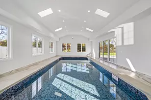 1851 Oakwood Rd, Northbrook, IL 60062 - Photo 32