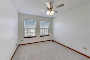 2910 Bloomfield Dr, Joliet, IL 60436 - Photo 22