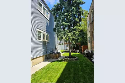 2437 N Central Avenue, Chicago, IL 60639 - Photo 2