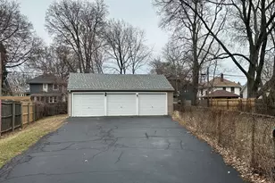 231-233 Williams St, Aurora, IL 60506 - Photo 20