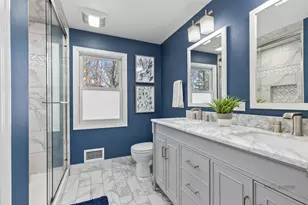 30 Regent Ln, Lincolnshire, IL 60069 - Photo 24