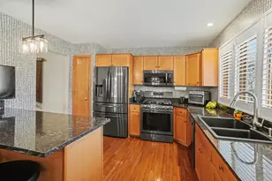 10942 Liz Ln, Orland Park, IL 60467 - Photo 18