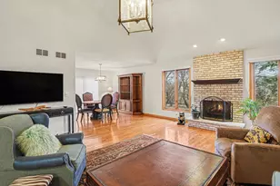 10942 Liz Ln, Orland Park, IL 60467 - Photo 14