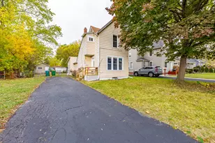 2318 Gideon Ave, Zion, IL 60099 - Photo 2