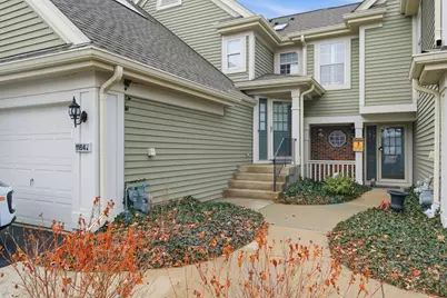 1164 Talbots Lane #A, Elk Grove Village, IL 60007 - Photo 1