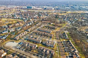 7S367 Augusta Ln, Naperville, IL 60540 - Photo 38