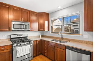 7S367 Augusta Ln, Naperville, IL 60540 - Photo 14