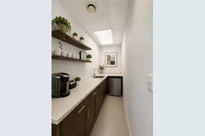 5256 N Broadway Street, Chicago, IL 60640 - Photo 10