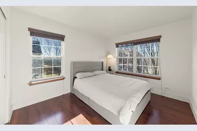 1081 Bartholdi Court, Carol Stream, IL 60188 - Photo 18