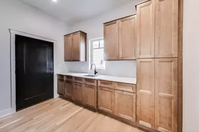 7303 Ponto Court, Morton Grove, IL 60053 - Photo 8