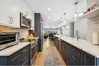 1 Dee Road N #3G, Park Ridge, IL 60068 - Photo 6