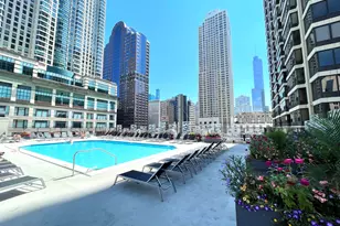 30 E Huron St, Chicago, IL 60611 - Photo 8