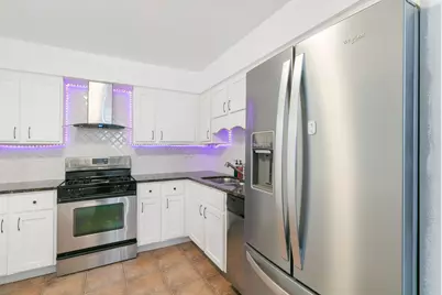 565 Maple Avenue #8, Lisle, IL 60532 - Photo 8