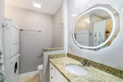 565 Maple Avenue #8, Lisle, IL 60532 - Photo 10