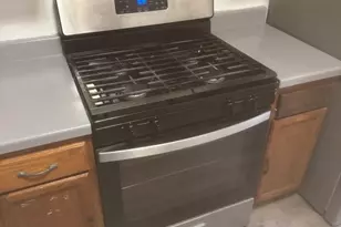 528 N Horsman St, Rockford, IL 61101 - Photo 8