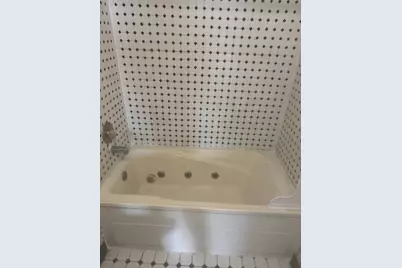 528 N Horsman Street, Rockford, IL 61101 - Photo 6