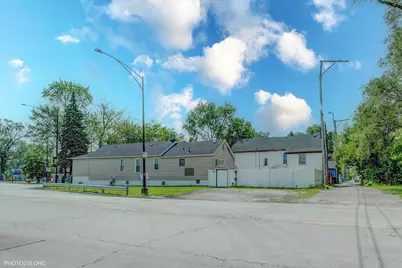 10002 S Torrence Avenue, Chicago, IL 60617 - Photo 32