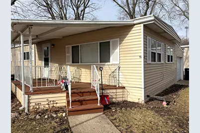 1134 Lakeview Road, Elgin, IL 60123 - Photo 2