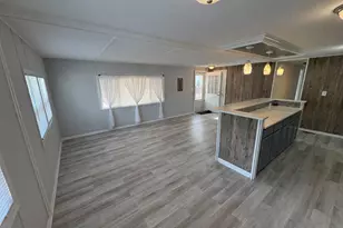 1134 Lakeview Rd, Elgin, IL 60123 - Photo 6