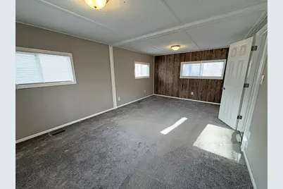 1134 Lakeview Road, Elgin, IL 60123 - Photo 14