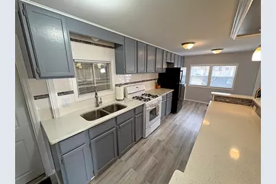 1134 Lakeview Road, Elgin, IL 60123 - Photo 12